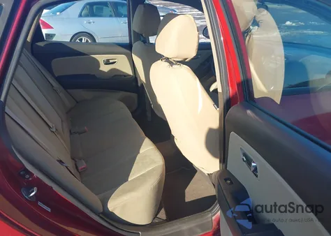 2010 Hyundai Elantra Gls z USA, uszkodzony, nr VIN KMHDU4AD3AU170048